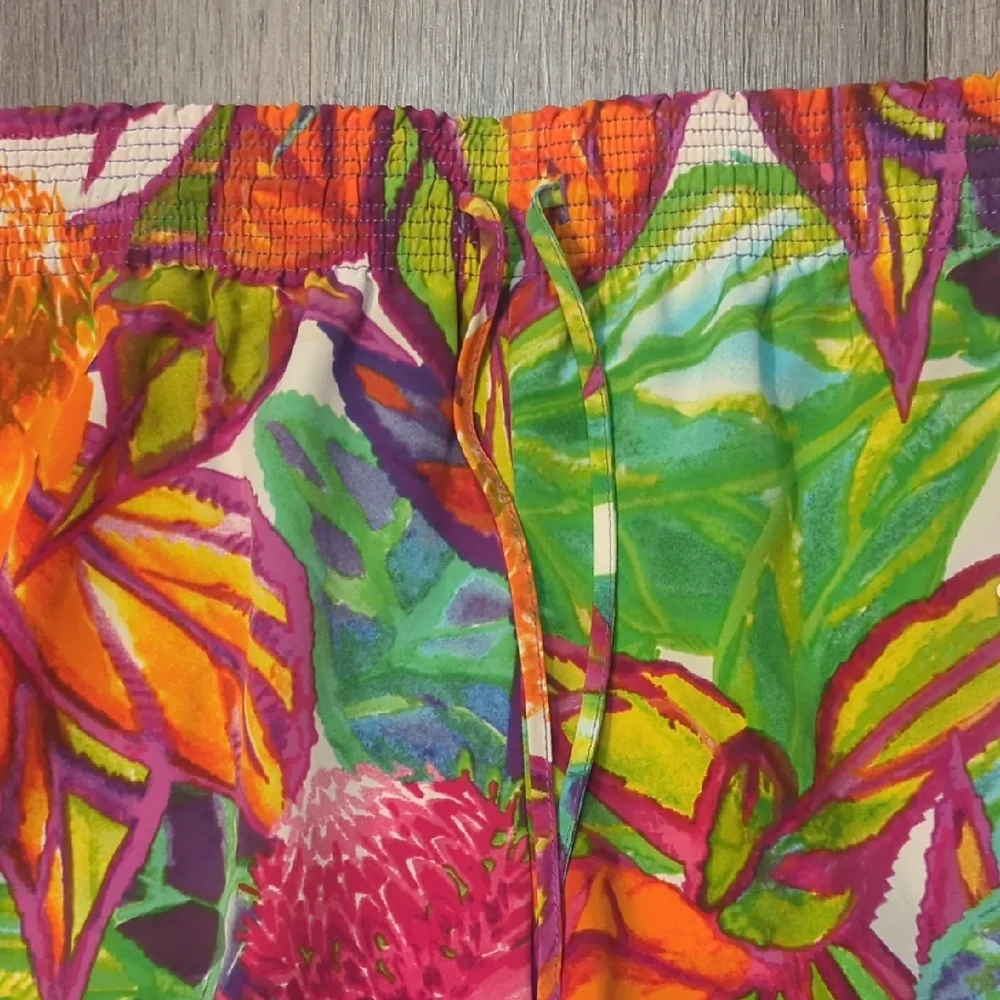 Zara Orange and Pink Casual Bottoms with Tropical Print - Picture 5 of 7